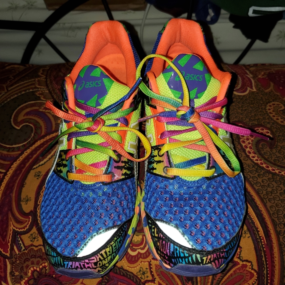 Asic gel-noosa tri 8 tennis shoes